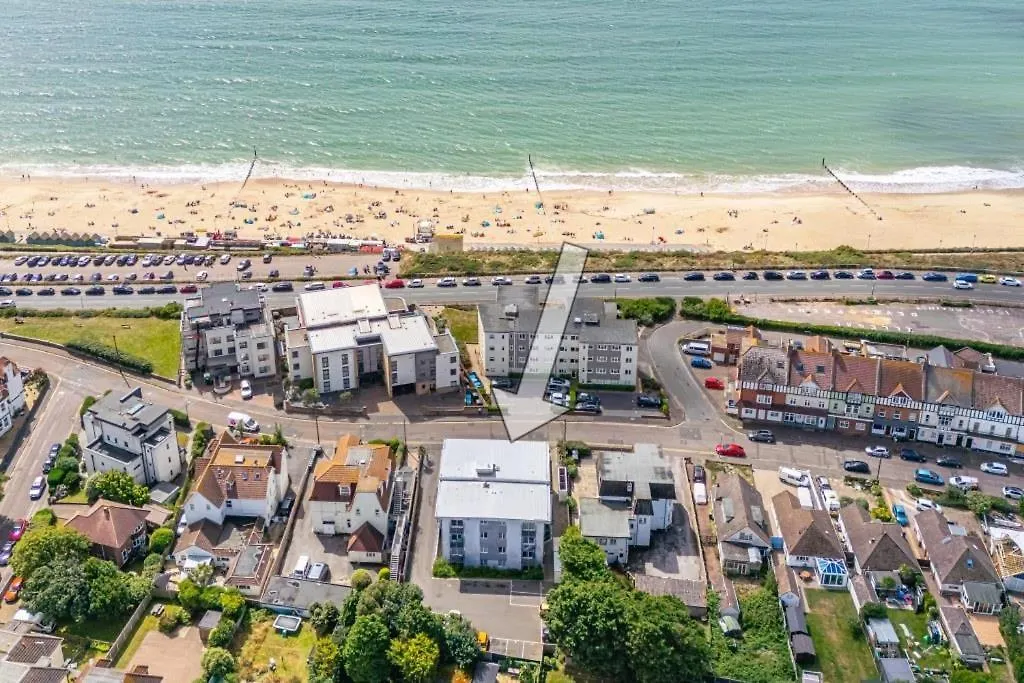 Bournecoast - Modern Apartment By Sandy Beaches - Fm9627 Bournemouth 0*,  United Kingdom